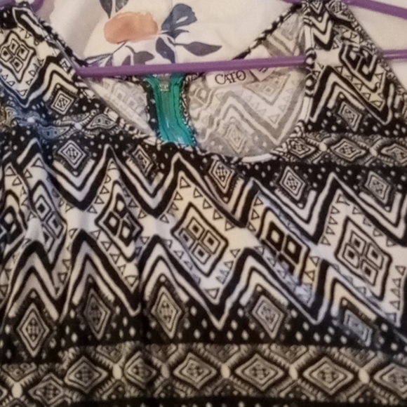 Diamond pattern Tank Top - Picture 3 of 3